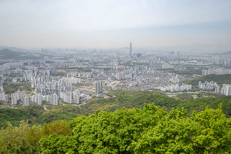 Korea-Seoul-Namhansanseong-Fortress - The city below! There is the Lotte tower from last night.