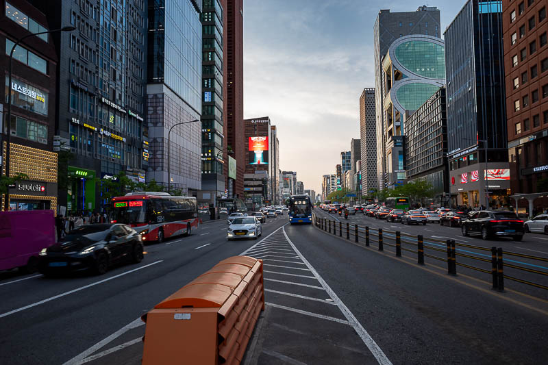 Korea-Seoul-Gangnam-Omurice - Some other bits of Gangnam