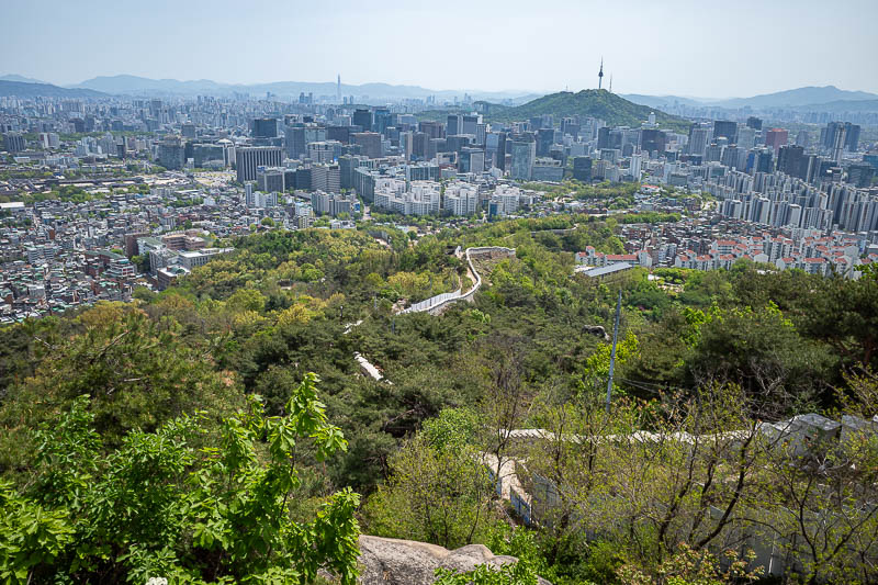 Korea-Seoul-Inwangsan-Market - Not far to go.