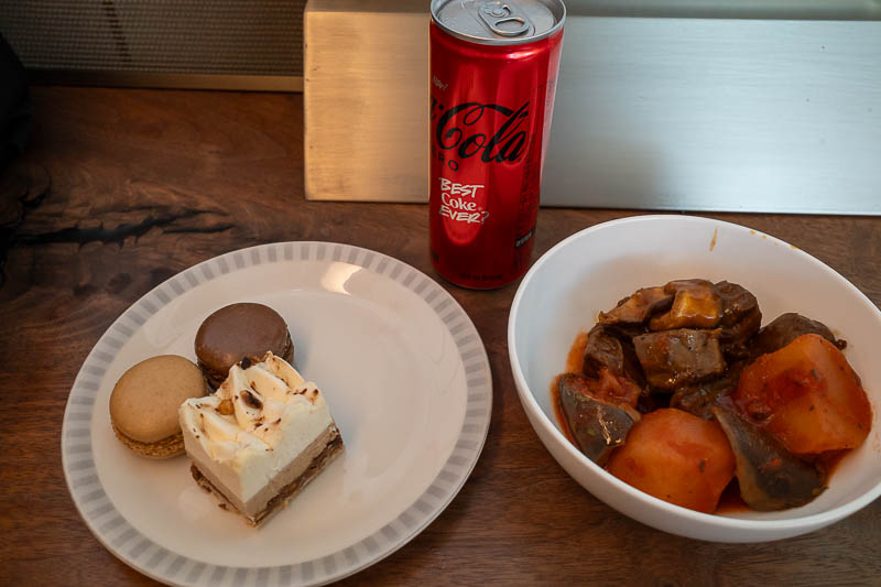 Korea-Singapore-Airport - I had a selection of very good food, a far far better selection than in the gold lounge at Singapore as I tried to describe above.