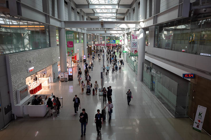 Korea-Singapore-Airport - Early then delayed then horrified