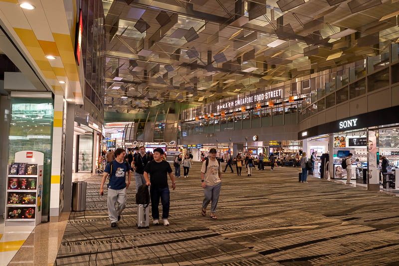 Korea-Singapore-Airport - I thought I had better take a photo of the actual Singapore airport, bonus points for getting a big 'Singapore' sign in the photo.