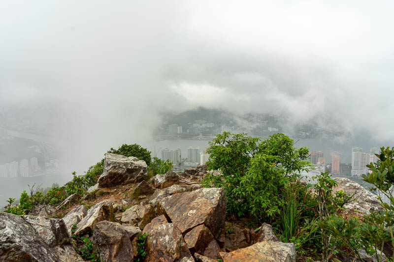 Hong Kong-Hiking-Ma On Shan - Fog approaches.