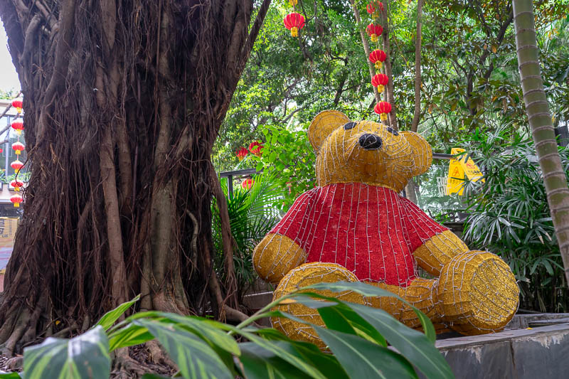 China-Guangzhou-Hiking-Baiyun - Whoever set up this Winnie the Pooh light up theme park restaurant is missing, presumed to be in Xinjiang for re-education.