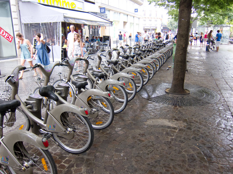 France-Paris-Eurostar-London - These rental bikes are everywhere, I have to work out how to use them, although I am scared of bike riding without a helmet.