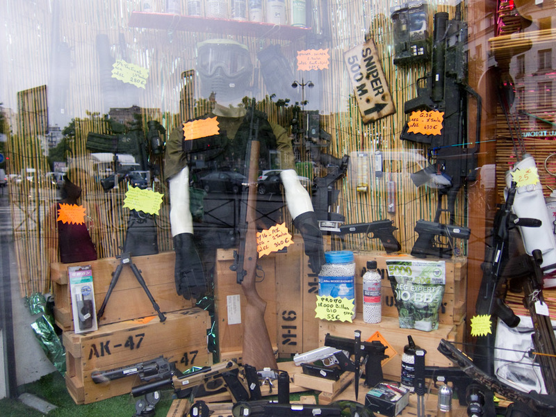London 3 - June/July 2010 - On the way to the train I spotted this weapons shop. They are selling AK47's and modern assault rifles right in the window.