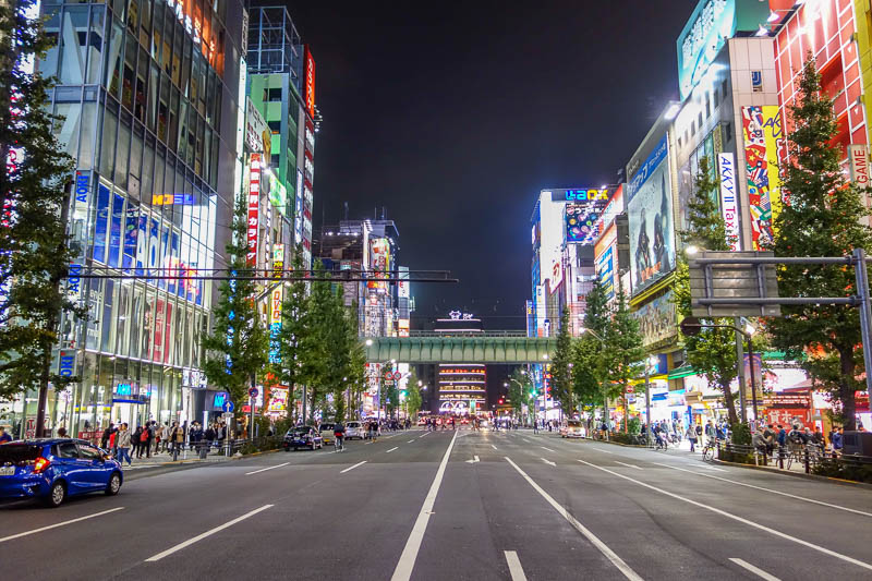 news - Akihabara at night. I could substitute about 10 photos from other trips in this spot.