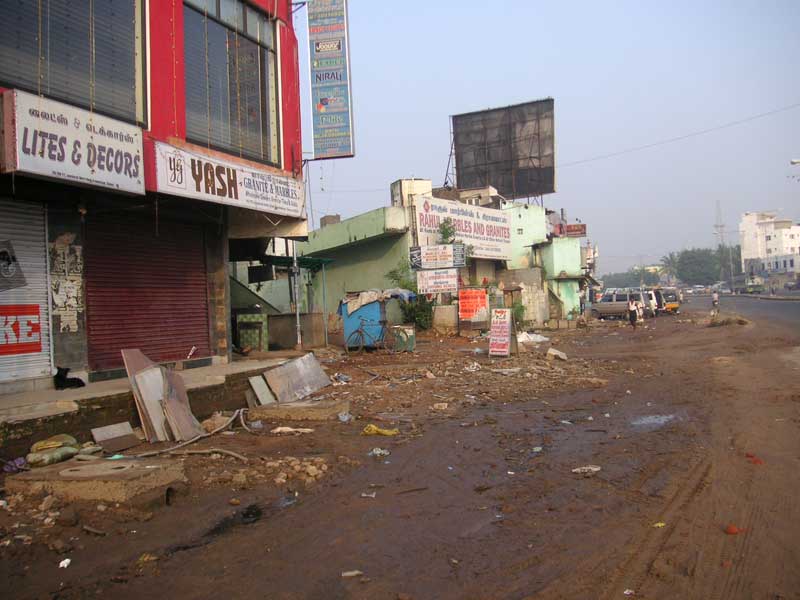 South East Asia December 2005 - Scene on the main street, still quiet at 7am