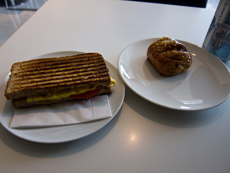 Hong Kong-Airport-Lounge - Healthy is apparently a ham and cheese toasted sandwhich made to order. Nearby me were some old english aristocracy transiting. They were in full argu