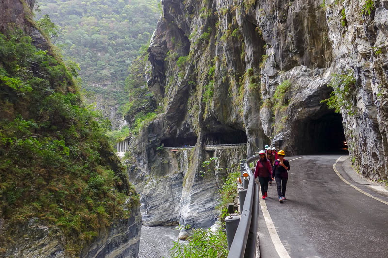 Taiwan-Hualien-Taroko Gorge - Some kids from Singapore following the rules with their helmets.