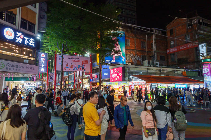 Taiwan for the 5th time - April and May 2023 - A bonus street scene in Ximending. Mask wearage is pretty good, despite the dude in the yellow shirt here being maskless.