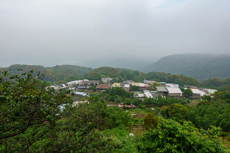 Taiwan-Taipei-Hiking-Datun-Yangmingshan - The village below was the start point of the hike, already quite foggy.