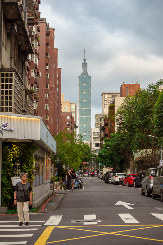 Taiwan-Taipei-Fuxing-Ramen - Taipei 101 is never really far away. If it fell over it would be wider than the city. I accurately measured the city and the building so this is defin