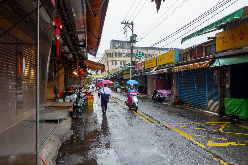 Taiwan for the 5th time - April and May 2023 - It may be raining, but I still got up early and went in search of the day market in Yilan. Not a lot was going on.