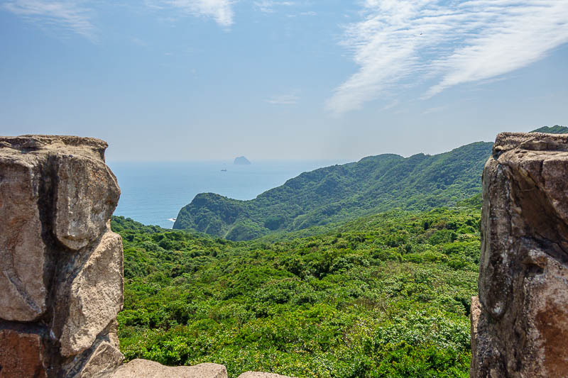 Taiwan-Keelung-Lovers lake-Danwulun Fort - Fortified whine