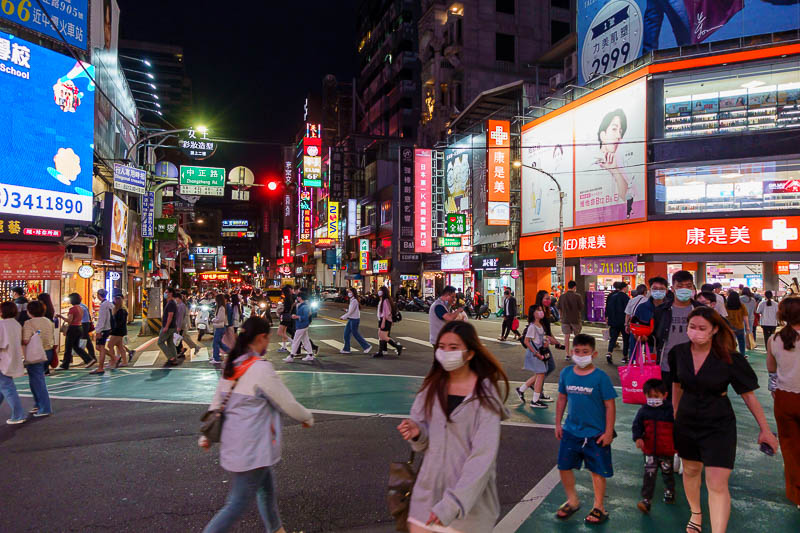 Taiwan for the 5th time - April and May 2023 - A bit more night at a busy intersection. There is no pedestrian street I could find, and no actual night market, I think the night market is over in t